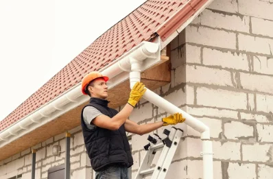 Pose et remplacement de gouttières à Porta